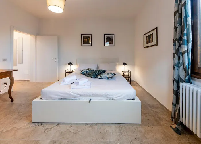 Housmart Montanara 606-4 * Vignola (Emilia-Romagna)