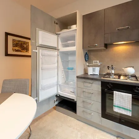 Housmart Montanara 606-4 *