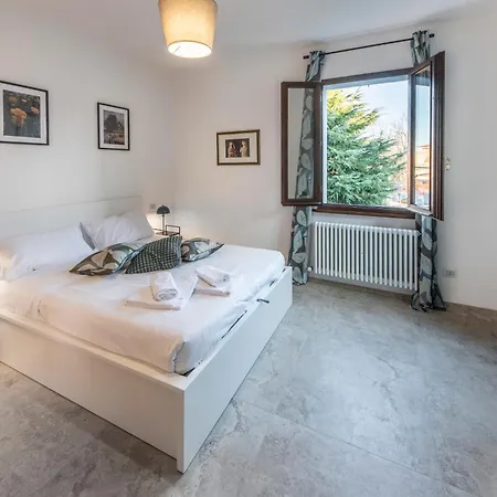 Housmart Montanara 606-4